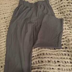 Women’s lululemon Gray Pants